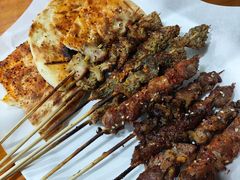 -巴汗羊肉串烧烤店