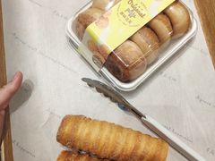 奶油号角-罗森尼娜(德思勤店)