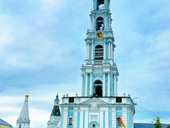 -谢尔盖圣三一大修道院