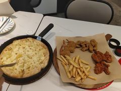-必胜客(松雷店)