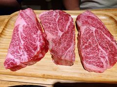 -炼火烤肉店