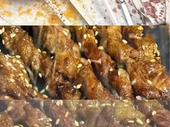 -嗨辣小聚·盘锦河蟹·海鲜烧烤龙虾(盘锦十年好店)