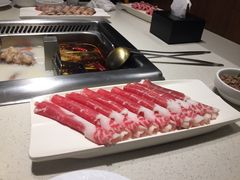 -海底捞火锅鲜切牛肉主题店(长寿路店)