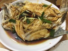 -新疆风味冷水鱼庄(友谊峰路店)