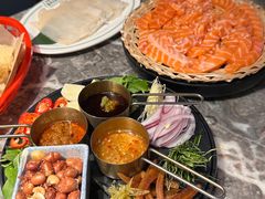 -禄婶鸡煲·打边炉