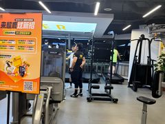 -超鹿运动(达信大厦店)