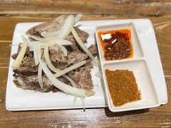 -清真·玛丽亚新疆菜主题餐厅(浙江中路店)