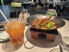 -费大厨辣椒炒肉(黄兴中心广场店)