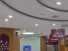 -雅悦齿科(顾村公园店)