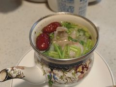 缸子肉-品疆山新疆特色主题餐厅