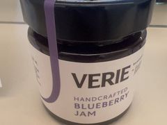 -VERIE BAKEHOUSE