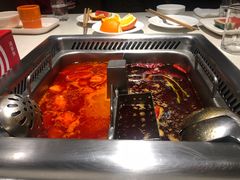 -海底捞火锅鲜切牛肉主题店(长寿路店)