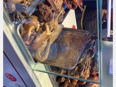 -王浩儿纪六孃甜皮鸭(东大街店)