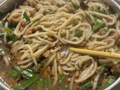 -正宗杨记普洱酸醋米线(总店)