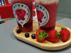 -奈雪的茶(亨特国际广场店)