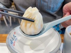 -馋三尺蟹粉小笼(人民广场店)