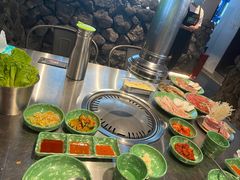-欧巴炭烤肉오빠숯불구이(南京东路店)
