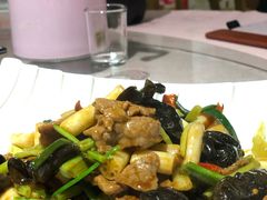 -东馆和天下特色餐饮(工农店)