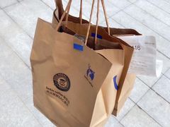 -瑞幸咖啡(石榴中心店)