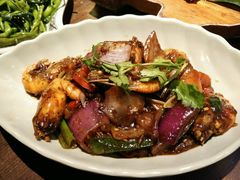 -大头虾越式风味餐厅(光明广场店)