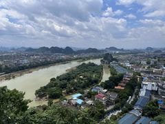 -叠彩山景区