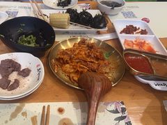 -秋香家韩式炭火烤肉(磐石路店)