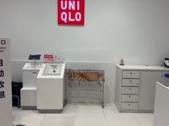 -优衣库(上海金桥国际商业广场店)