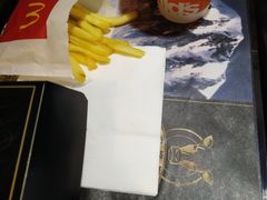 -麦当劳(清远大道得来速店)