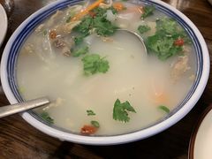 羊肉汤-塔里木的羊·新疆特色餐厅(钱湖北路店)