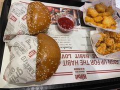 -The Habit Burger Grill 哈比特汉堡(爱琴海店)