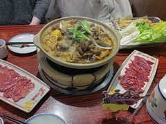 -沙胆彪炭炉牛杂煲(上海日月光广场店)