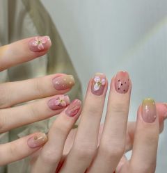 -U3美甲美睫沙龙