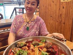 -老东镇啤酒屋海鲜加工·蒸汽海鲜·海鲜烧烤(台东店)