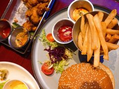 香浓蘑菇牛肉汉堡-bluefrog蓝蛙(水游城店)