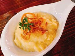 -1886德国汽车餐厅(外滩十六铺码头店)