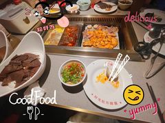 -芝小官毛肚火锅海鲜自助(苏州吴江区万宝店)