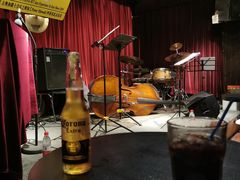 -东岸Cafe 爵士俱乐部