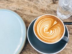 拿铁-RAC BAR(安福路店)