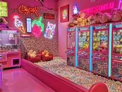 -BIG PINK大粉娃娃机主题馆(圆融星座店)