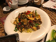-牛头鱼庄·地道广西菜(西明店)