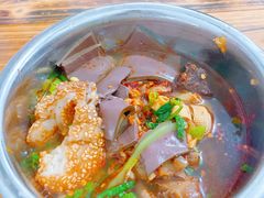 -胖子水煮(铁路三村无任何分店)