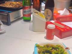 -顶峰夜宴·龙虾烧烤大排档(九江学院店)