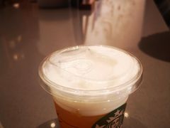 百香果桃桃茶云乌龙-星巴克(凯德晶萃店)