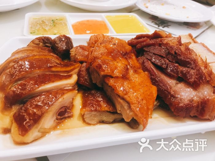 大咀港式茶餐厅(万达广场宝山店)烧味双拼图片 - 第4130张