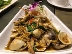 -The Dishes Seafood & Restaurant