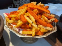 -春树下·树屋花房西餐厅(罍街AS1980店)