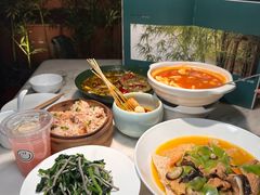 -初蓉丨遇见新川菜(亲贤街荣耀店)