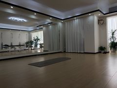 -简·无界健身工作室·运动康复·体态(石厦店)