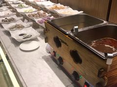 -飨食汇全日制餐厅·昆山皇冠假日酒店(九方店)