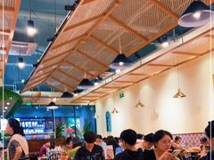 大堂-马来西亚肉骨茶汤·招牌螃蟹·烧鸡·呷喱吧吧(海上世界店)